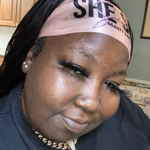 Meet your Posher, Latasha